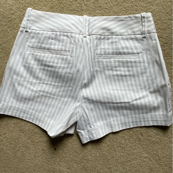 CK shorts size 2 - Picture 2 of 5